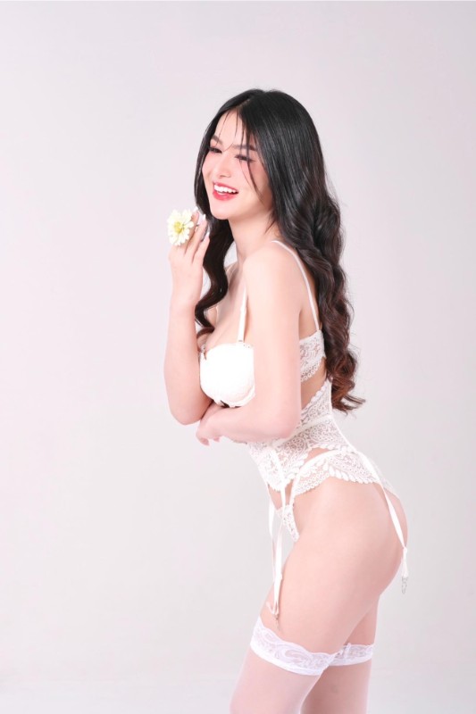 Thidaporn 8