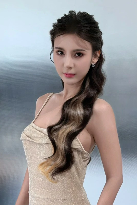 bunny kanom สาวไทย