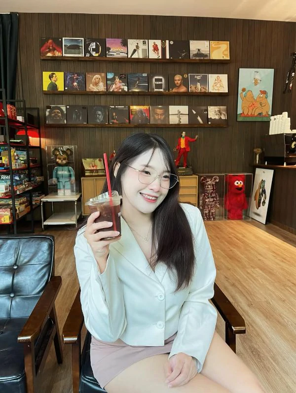 temissara เน็ตไอดอล